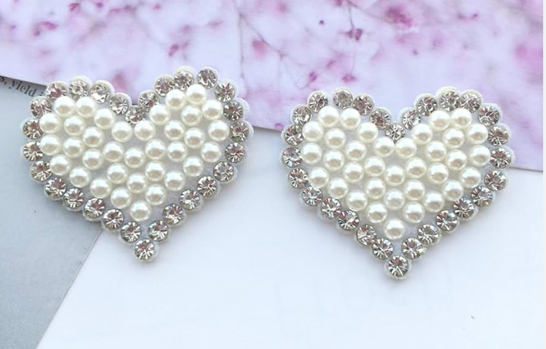 Heart pearl clip