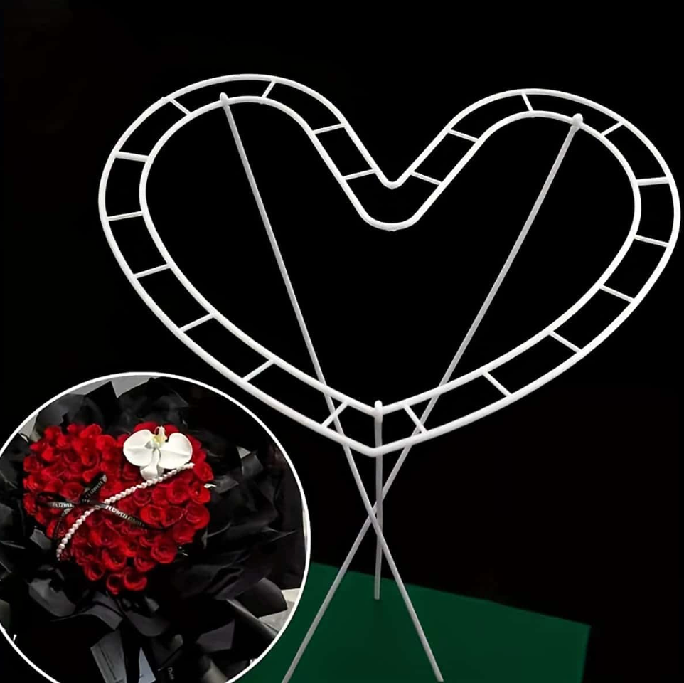 Heart Flower Arrangement Holder (6cts)